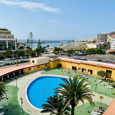 Newly Renovated Vistas Muelle De Cristianos Pier View Free Wifi * Arona (Tenerife)