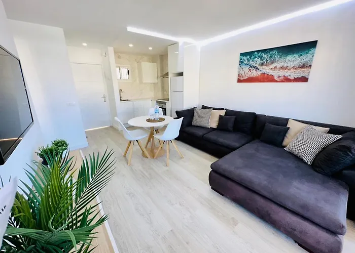 Newly Renovated Vistas Muelle De Cristianos Pier View Free Wifi *