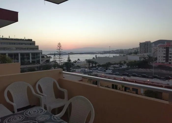 Newly Renovated Vistas Muelle De Cristianos Pier View Free Wifi